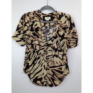 Maeve Anthropologie 0 Safari Printed Button Up Printed Short Sleeve Shirt